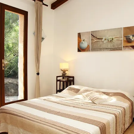 Tizzano, Santa Giulia Villa