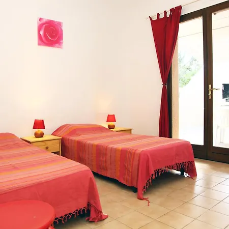 Tizzano, Santa Giulia Villa