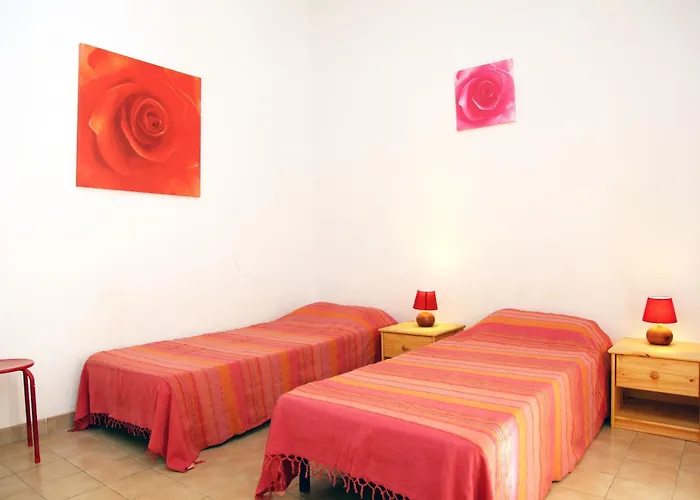 Tizzano, Santa Giulia * Porto Vecchio